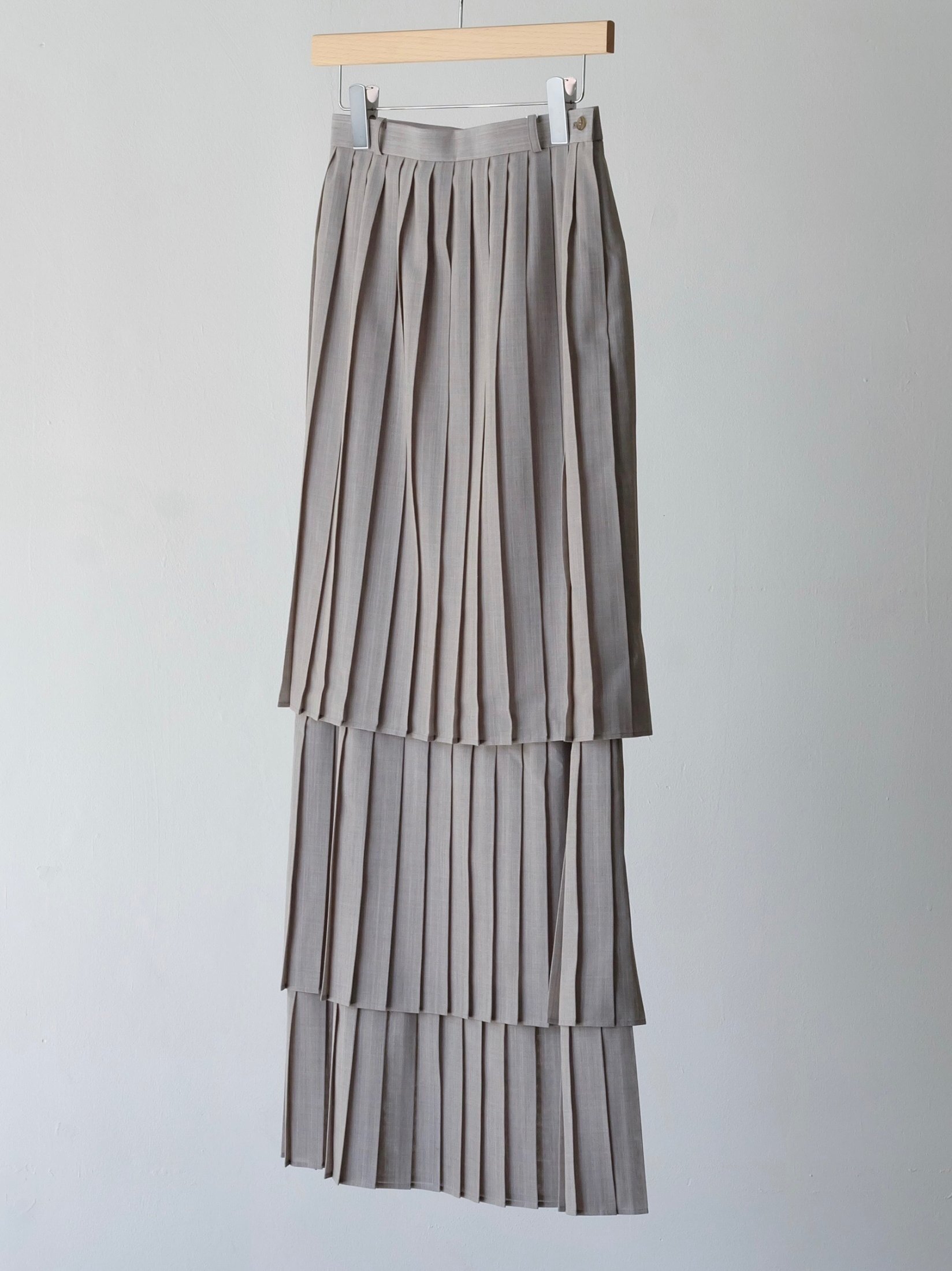 FUMIE=TANAKA pleats tiered SK