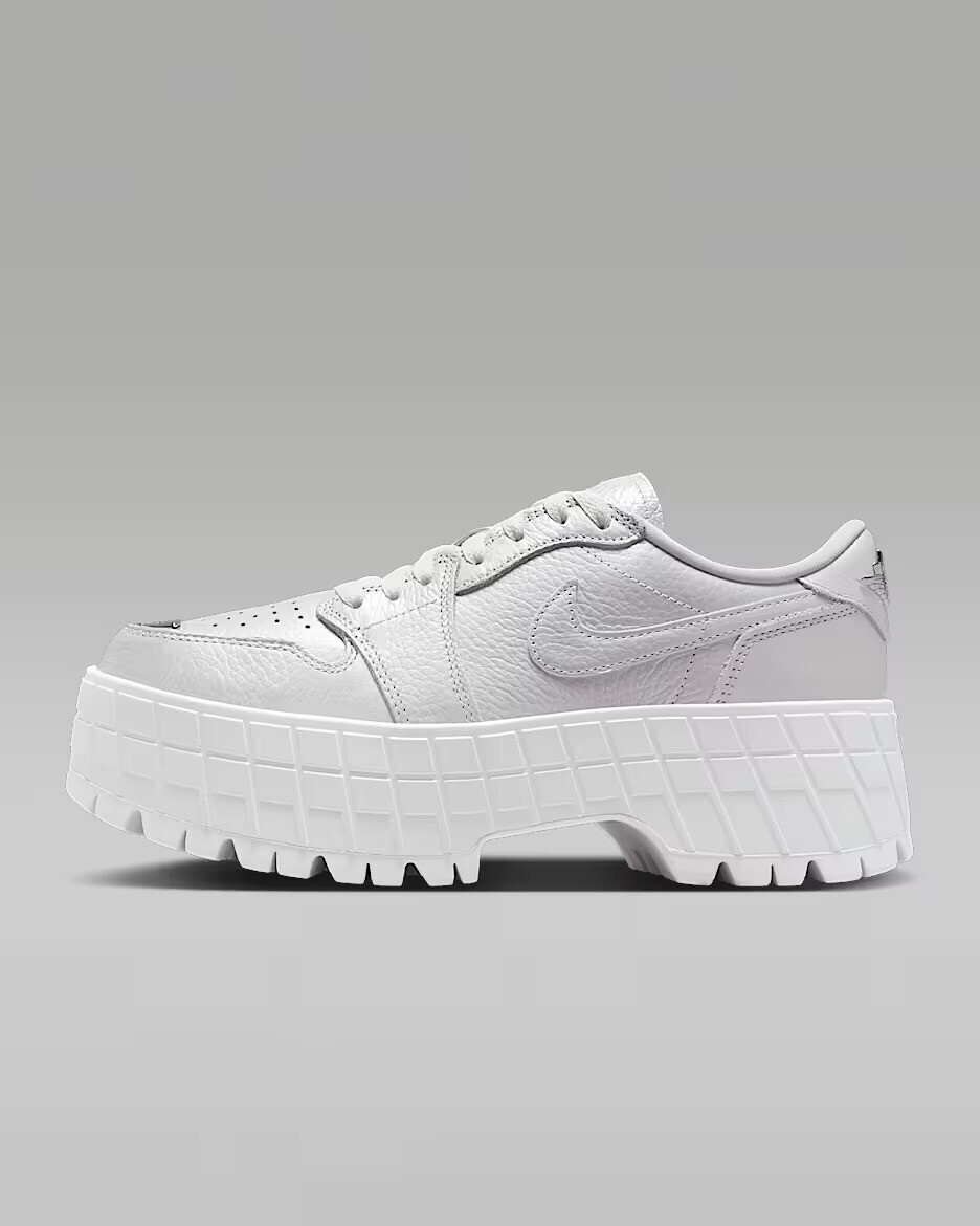 NIKE エア ジョーダン 1 ブルックリン LOW