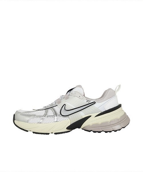 NIKE V2K RUN