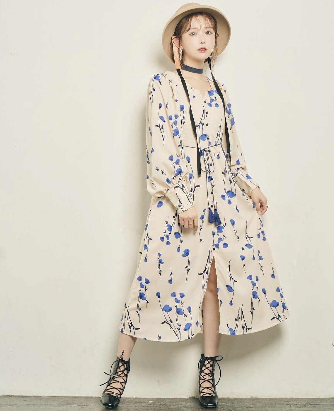 Crayme, Bicolor Choker Dress