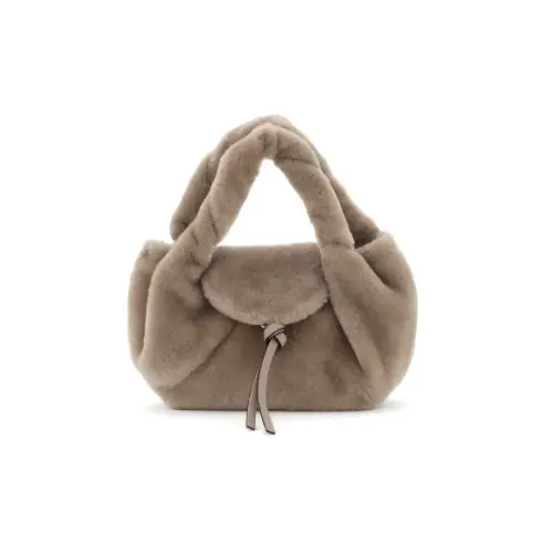 FENDI スパイ スモール