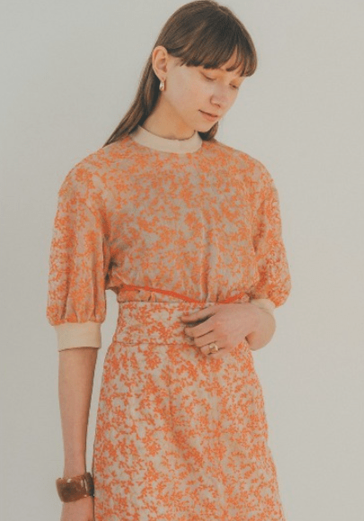 CLANE FLORET EMBROIDERY COMPACT TOPS