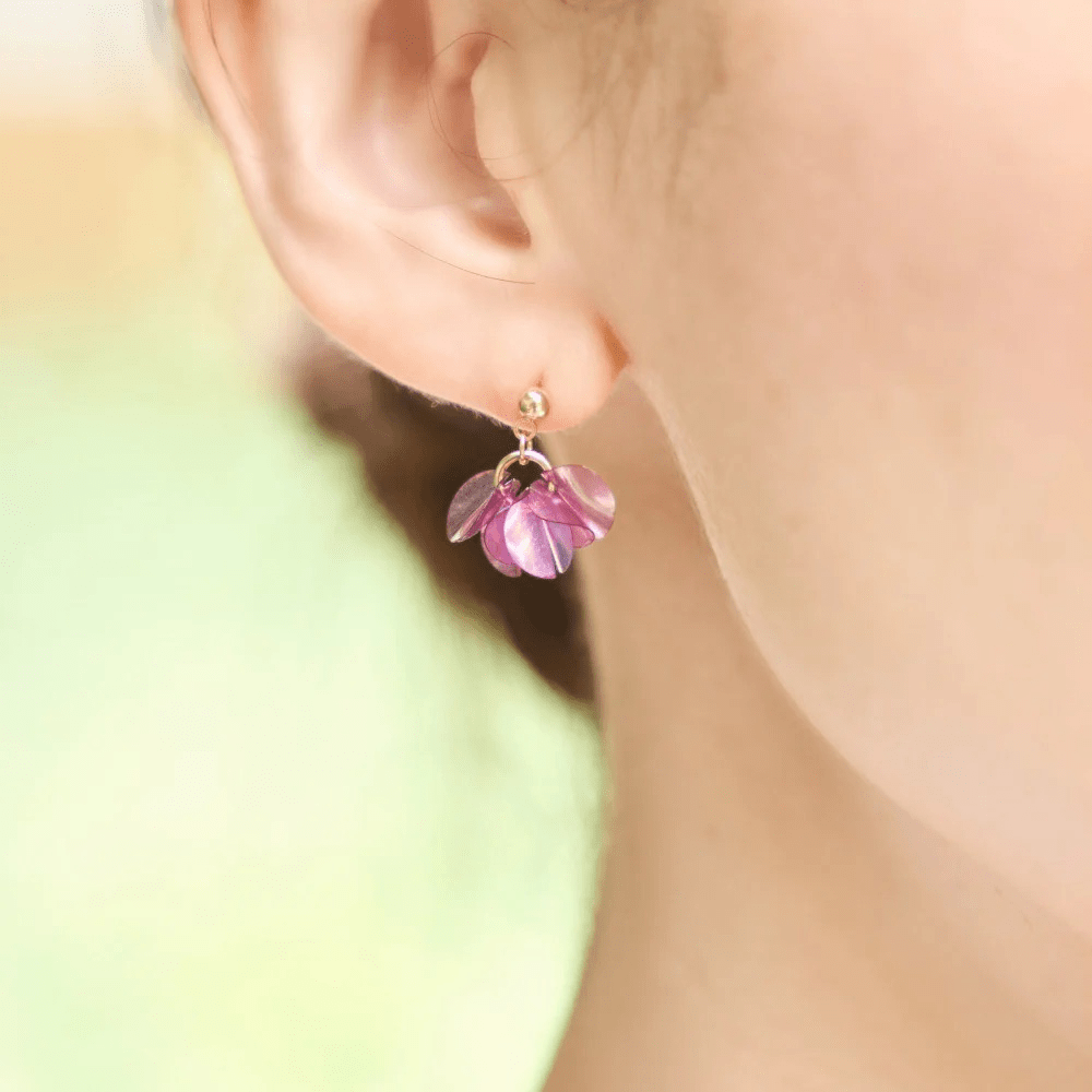 chiko アジサイ｜花咲きフリル｜ピアス/イヤリング