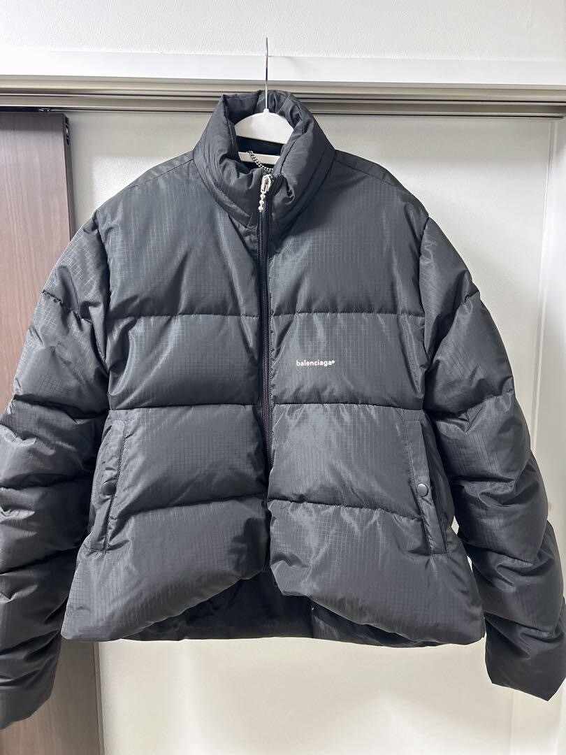 Balenciaga ダウンジャケット