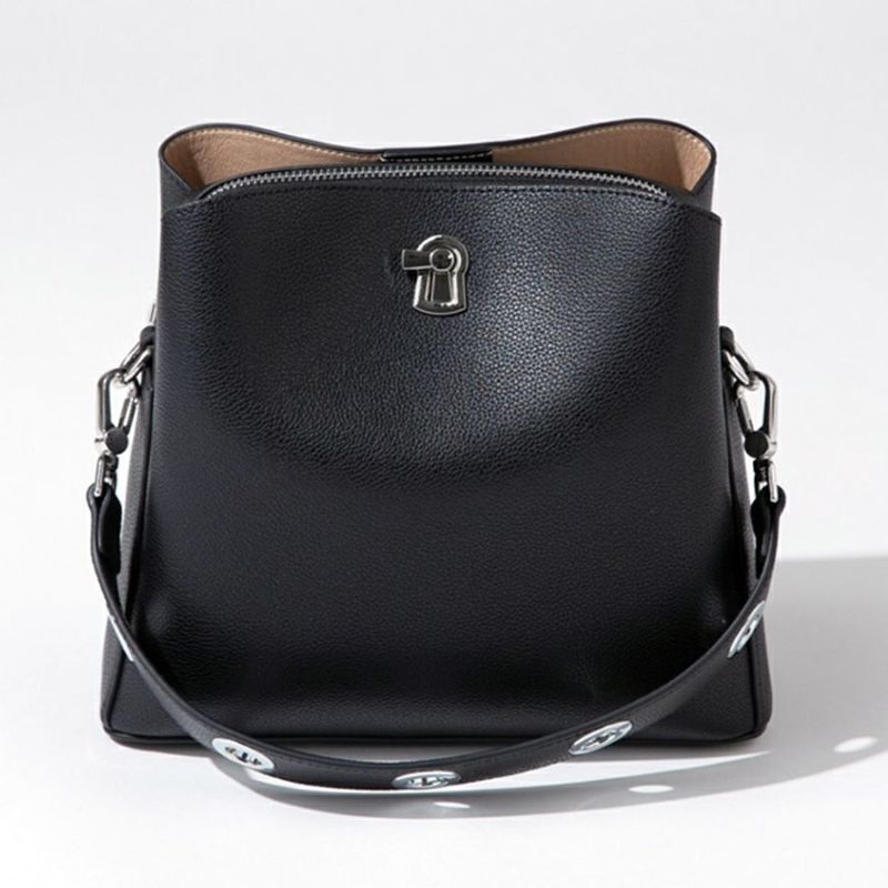 HAYNI 本革ショルダーバッグ Barga
