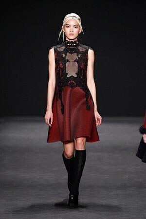 VIVIENNE TAM 2015-16年秋冬コレクション