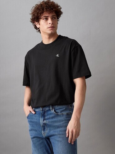 Calvin Klein アーカイブロゴ リラックスクルーネックTシャツ