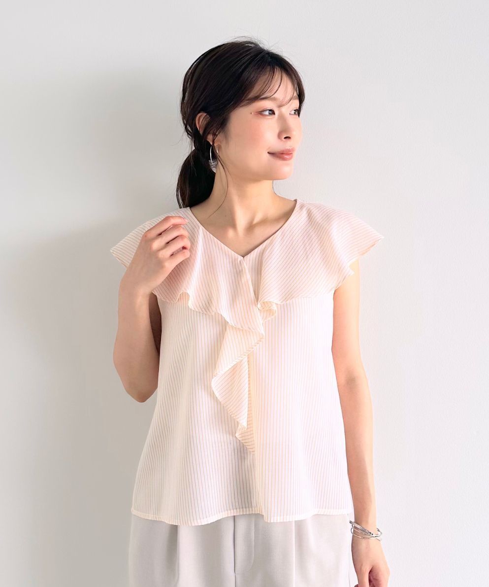 Stola. シアーストライプラッフルブラウス
