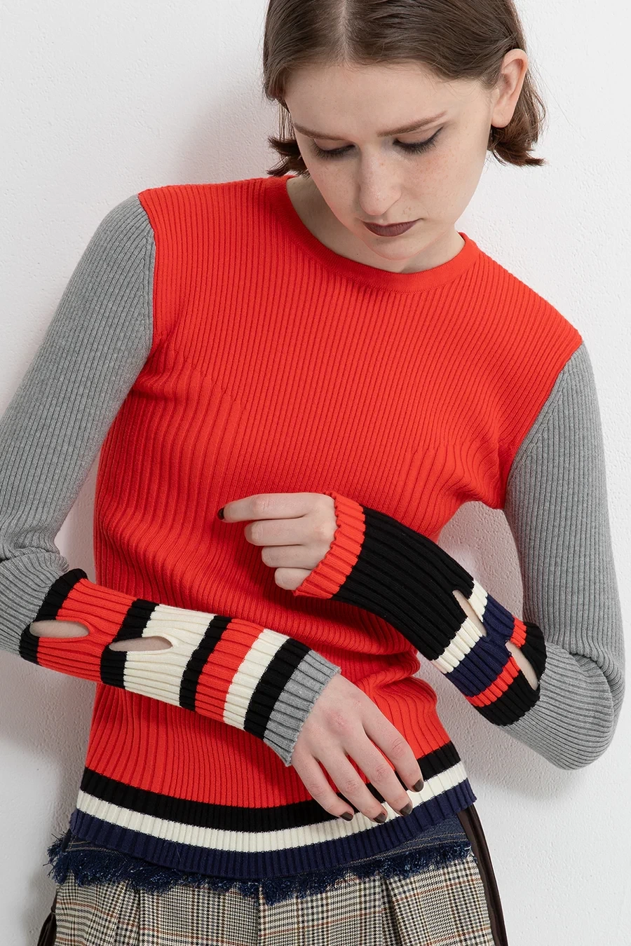AULA AILA BORDER SLEEVE RIB KNIT
