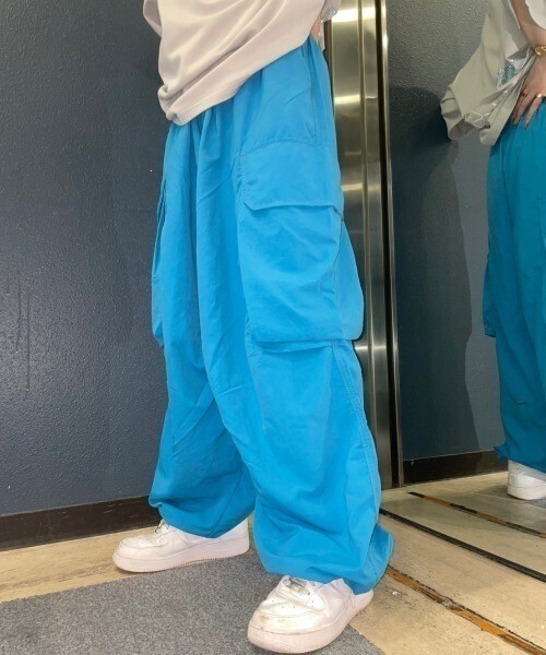XU wide jogger pants
