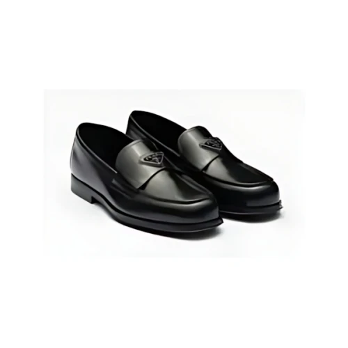 PRADA ブラッシュドレザー ローファー