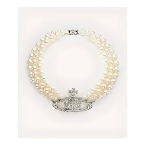 Vivienne Westwood THREE ROW PEARL BAS RELIEF チョーカー