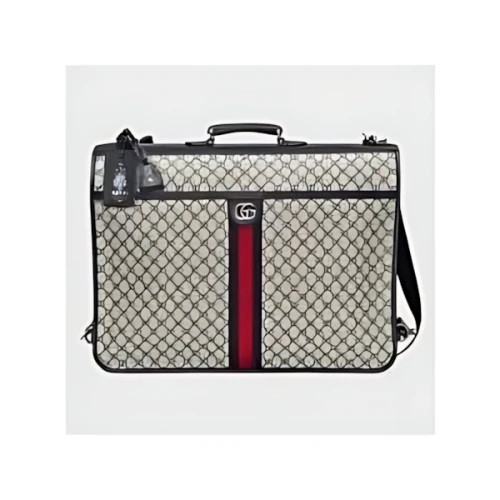 GUCCI GG ガーメントバッグ