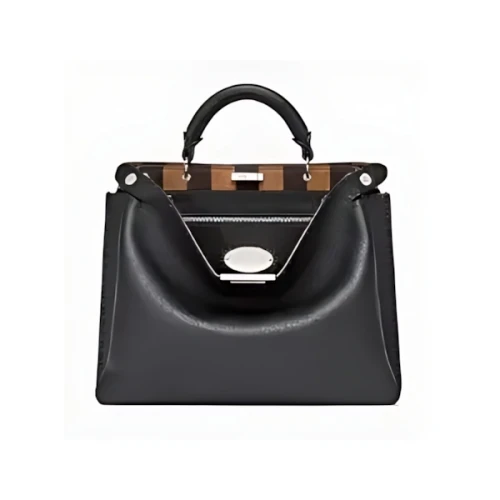 FENDI セレリア ピーカブー ソフト ミディアム 614目の手縫いトップステッチ入りブラック セレリアバッグ
