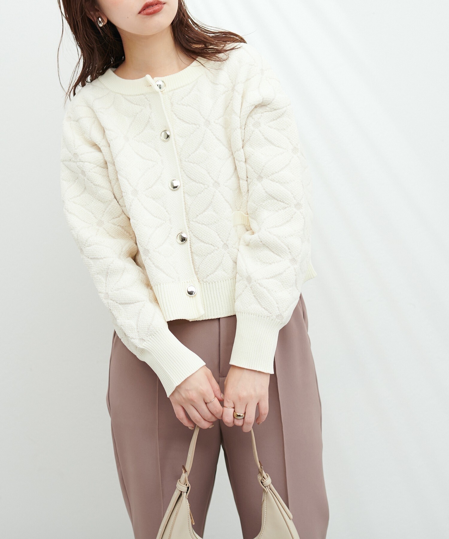 natural couture モールヤーンお花ジャガードカーディガン
