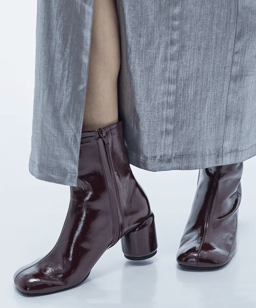 STUDIOUS Round Shaped Boots