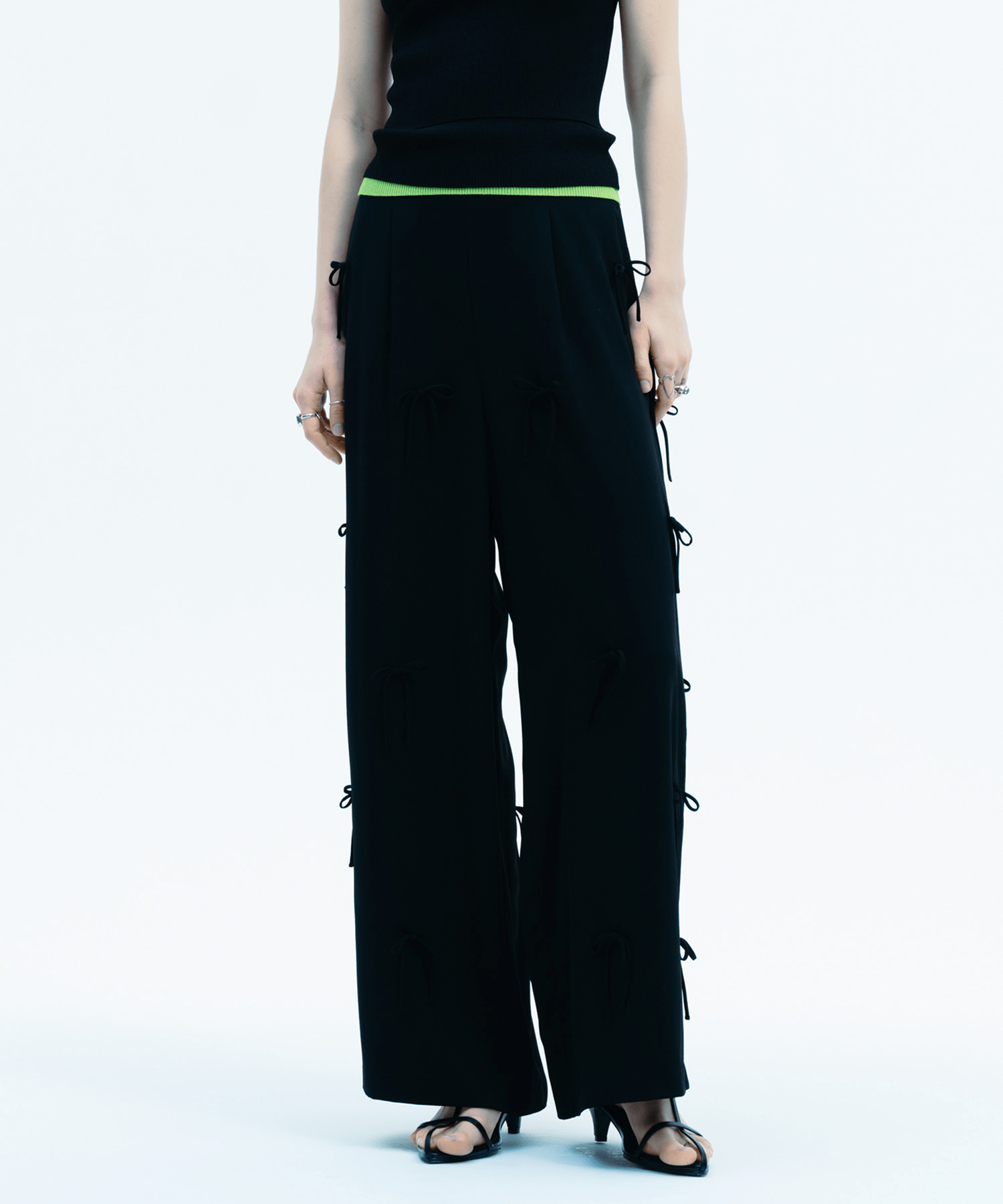 LAEMUSE MULTI STRING BOW WIDE-LEG PANTS
