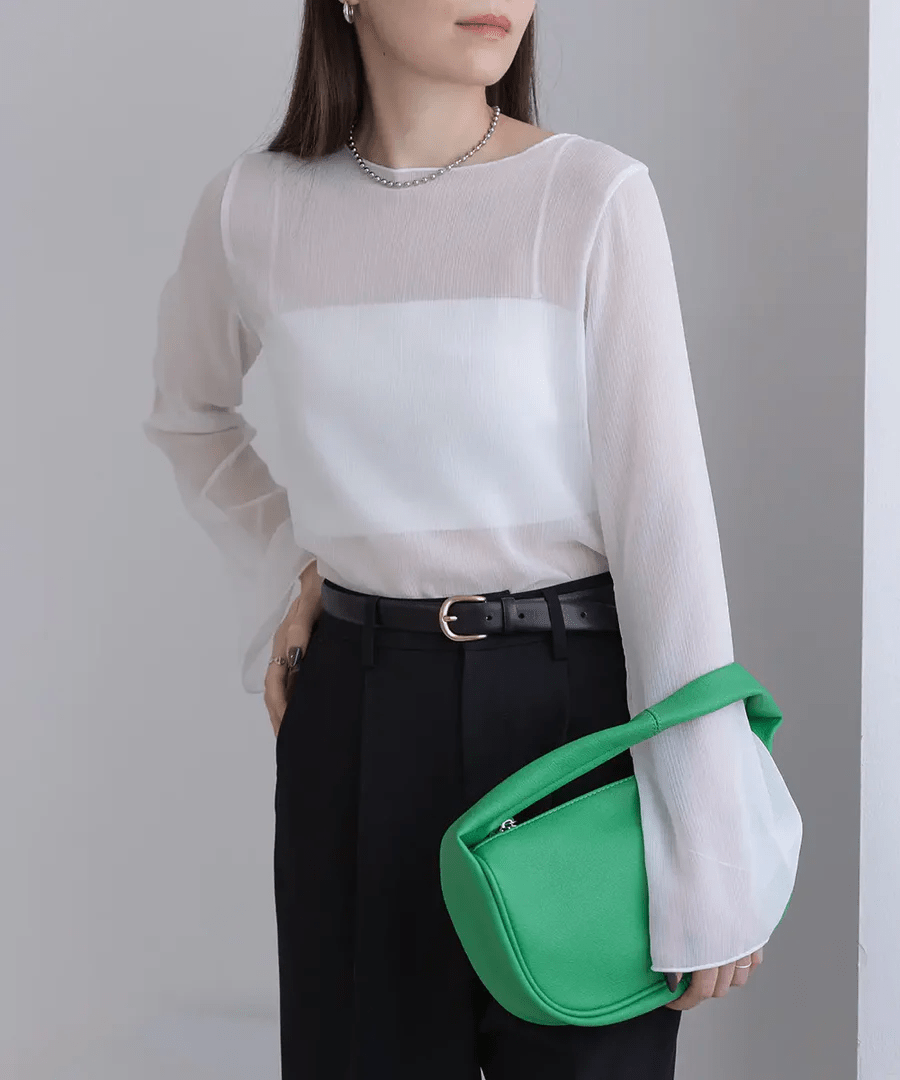Jolie Mallette Crescent Form Bag