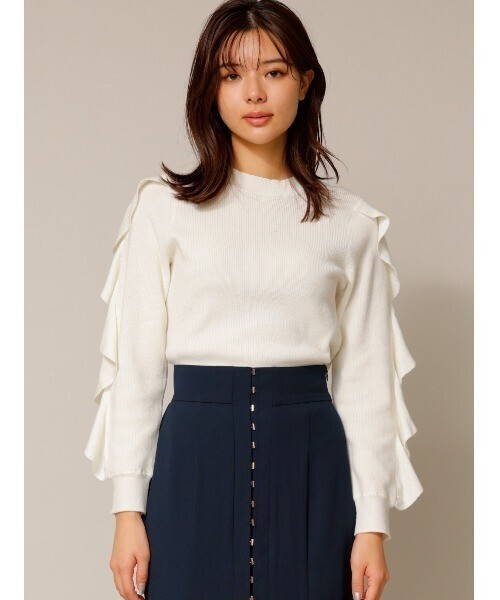 TONAL ラッフルスリーブニット