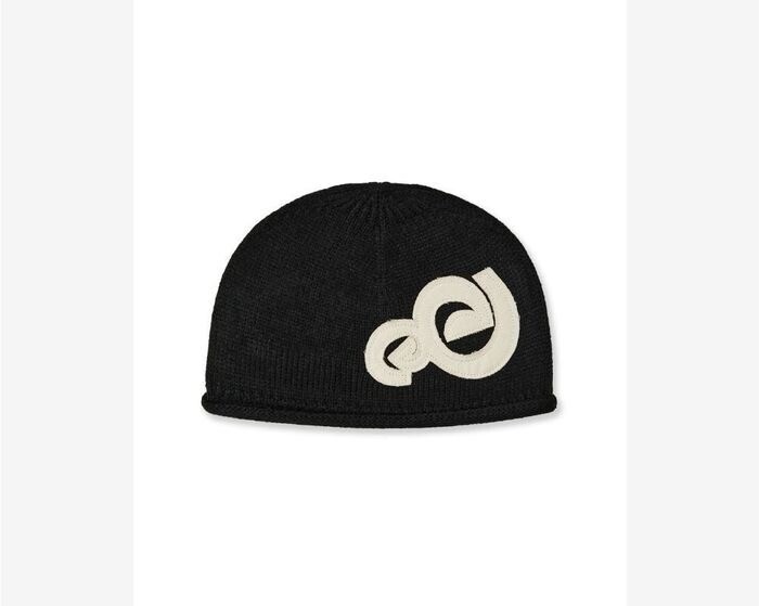 AEAE APPLIQUE SPIRAL LOGO BEANIE