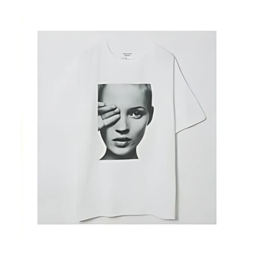 BIOTOP 【Kate Moss by David Sims】 Looks Can Kill T