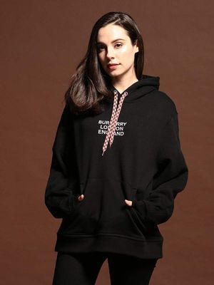 BURBERRY ロゴエンブロイダリーパーカー