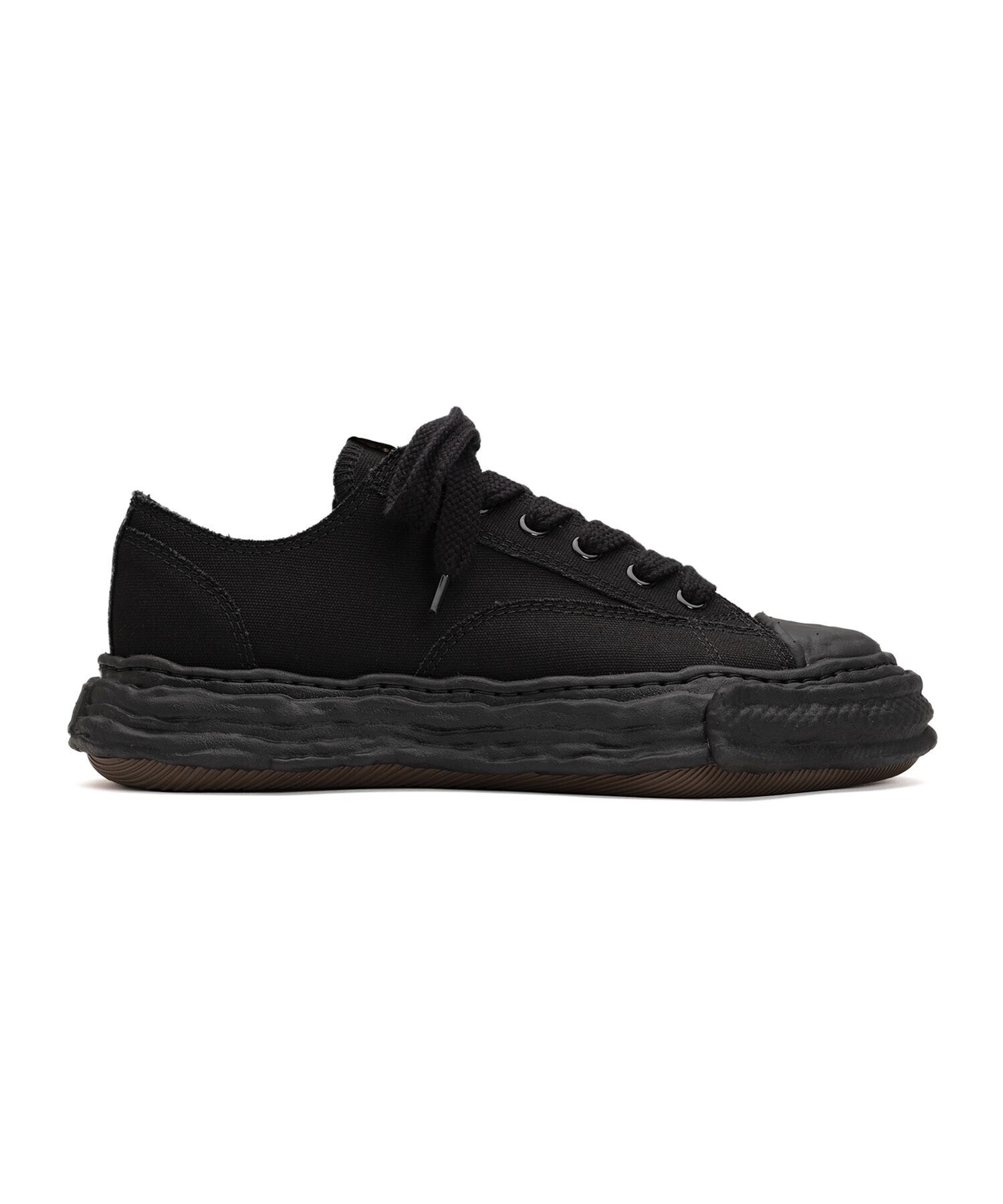Maison MIHARA YASUHIRO "PETERSON23" OG Sole Canvas Low-top Sneaker