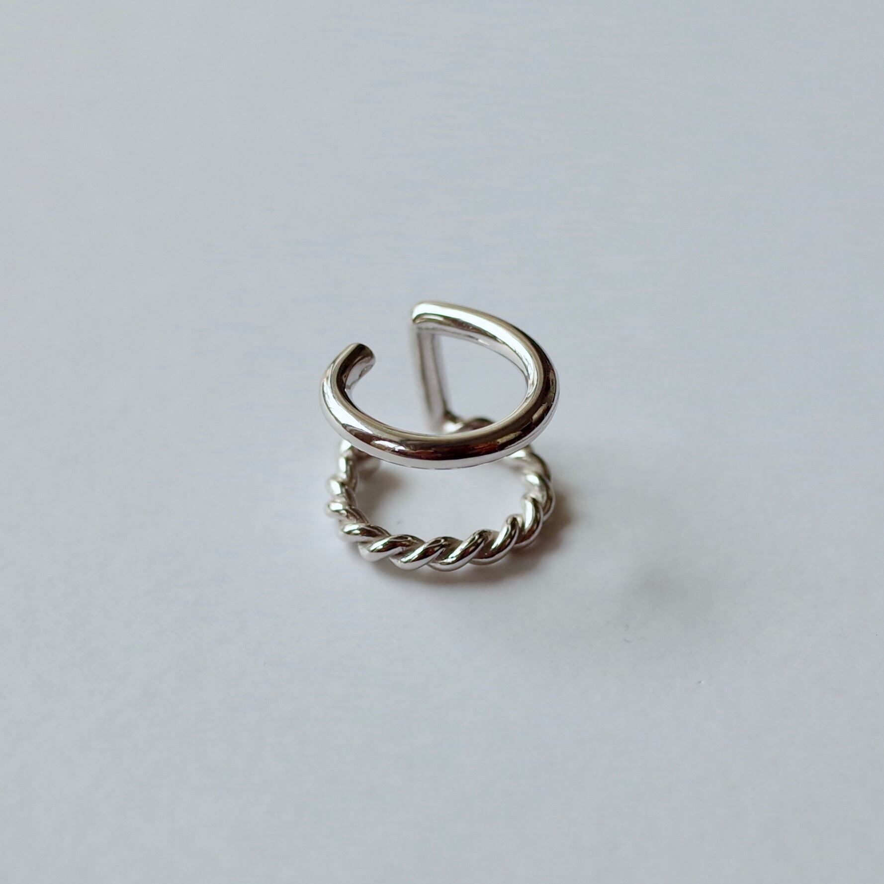 warmth Wire&Twist Ear Cuff
