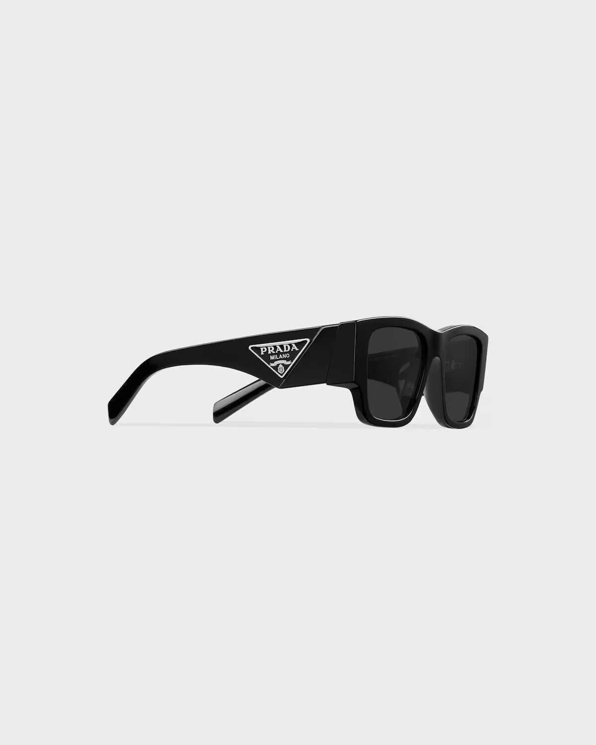 PRADA トライアングルロゴ サングラス