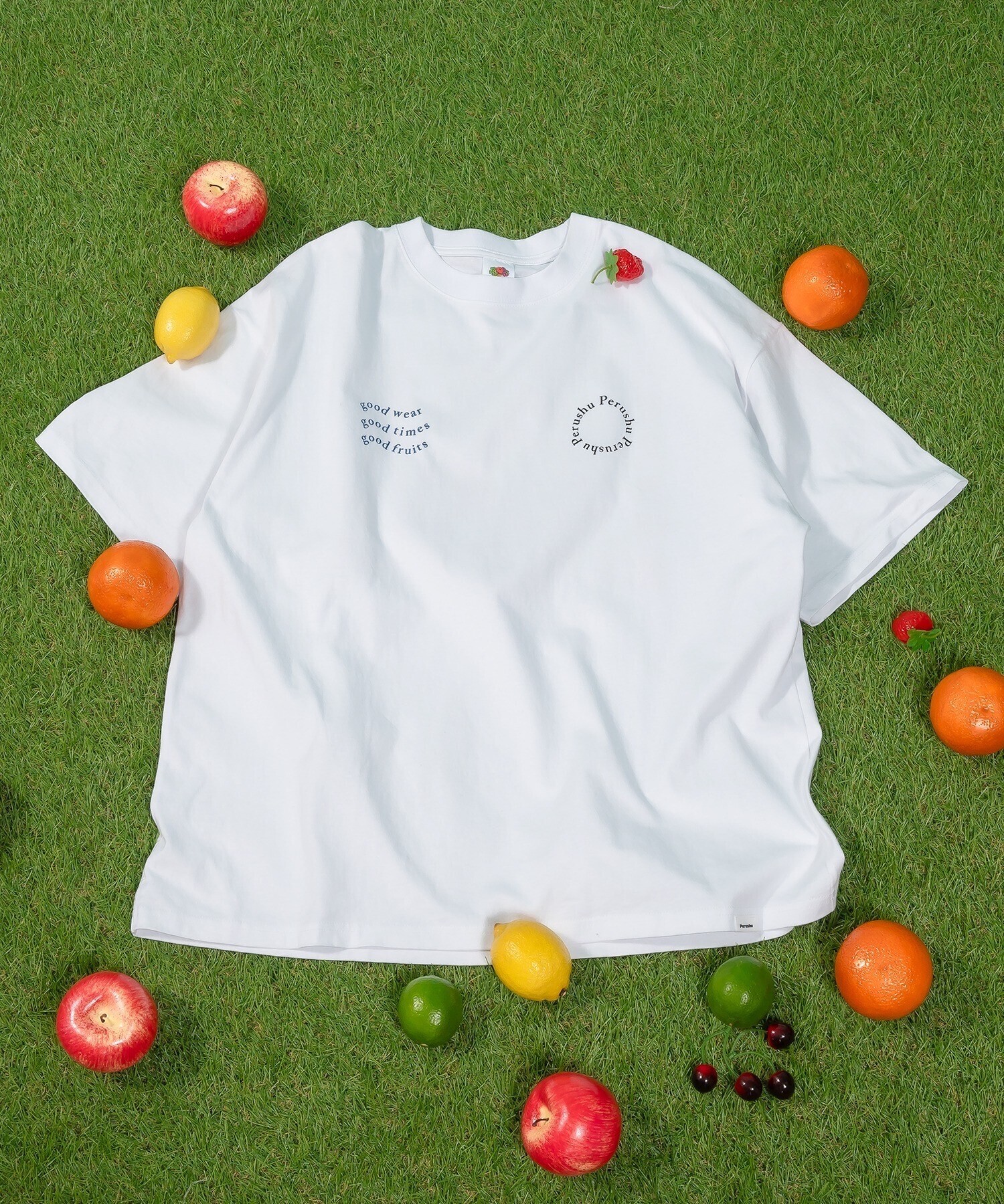 Perushu Perushu × fruit of the loom コラボTシャツ
