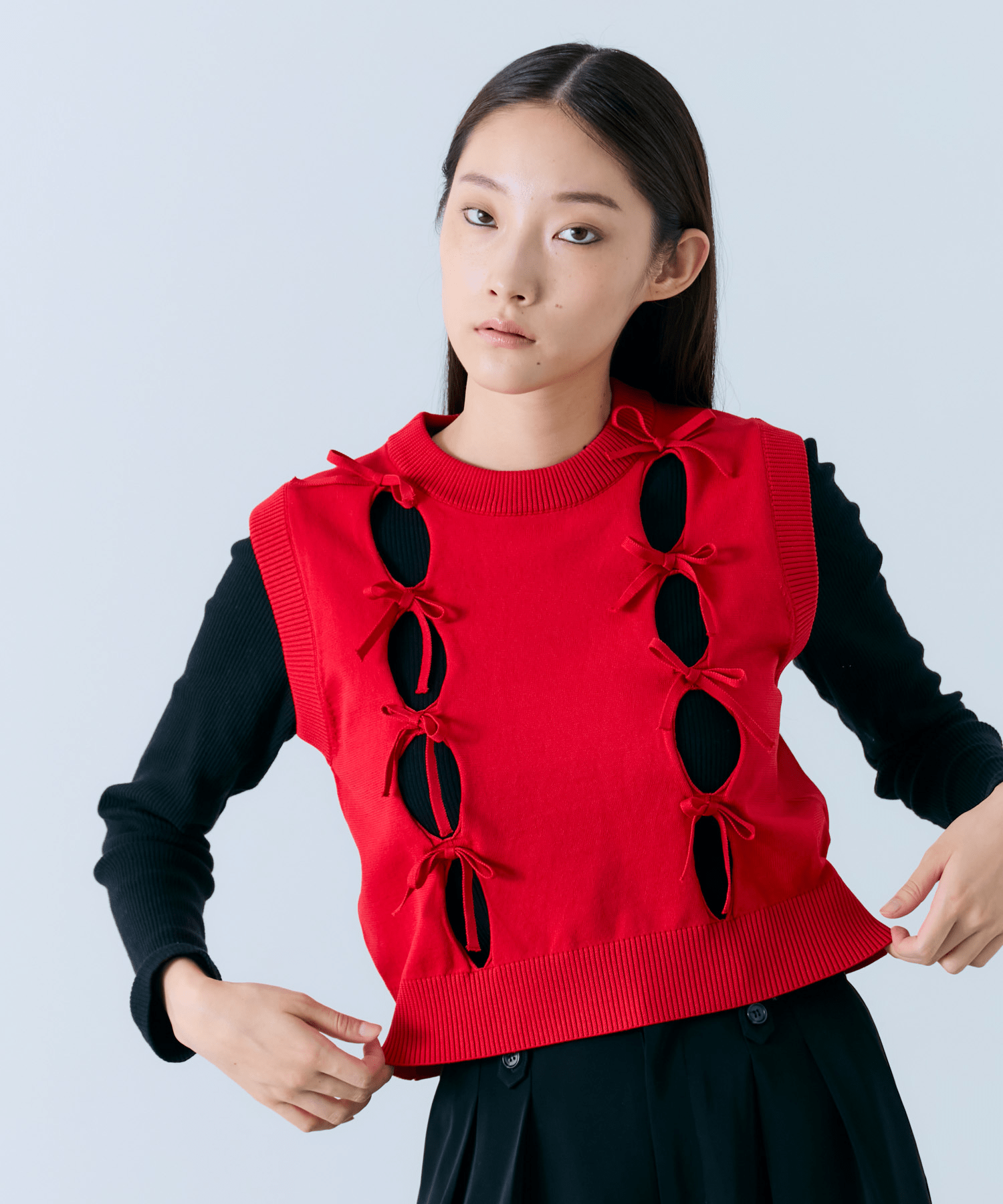 LAEMUSE CUT-OUT RIBBON VEST