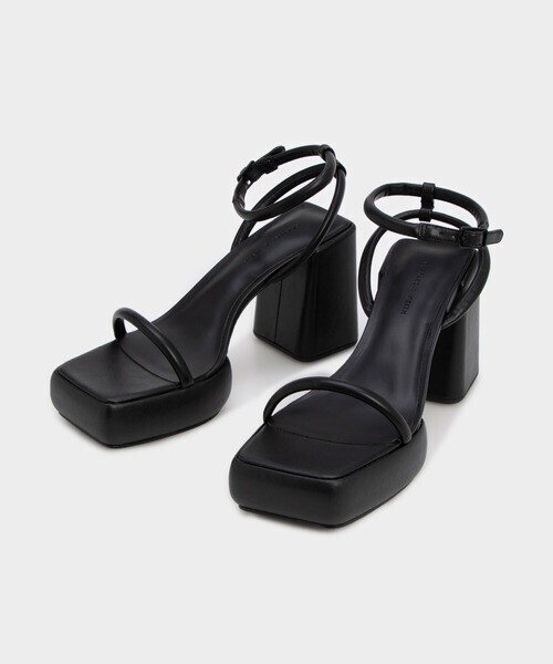CHARLES & KEITH Lucile ルシル サンダル×ブーツ