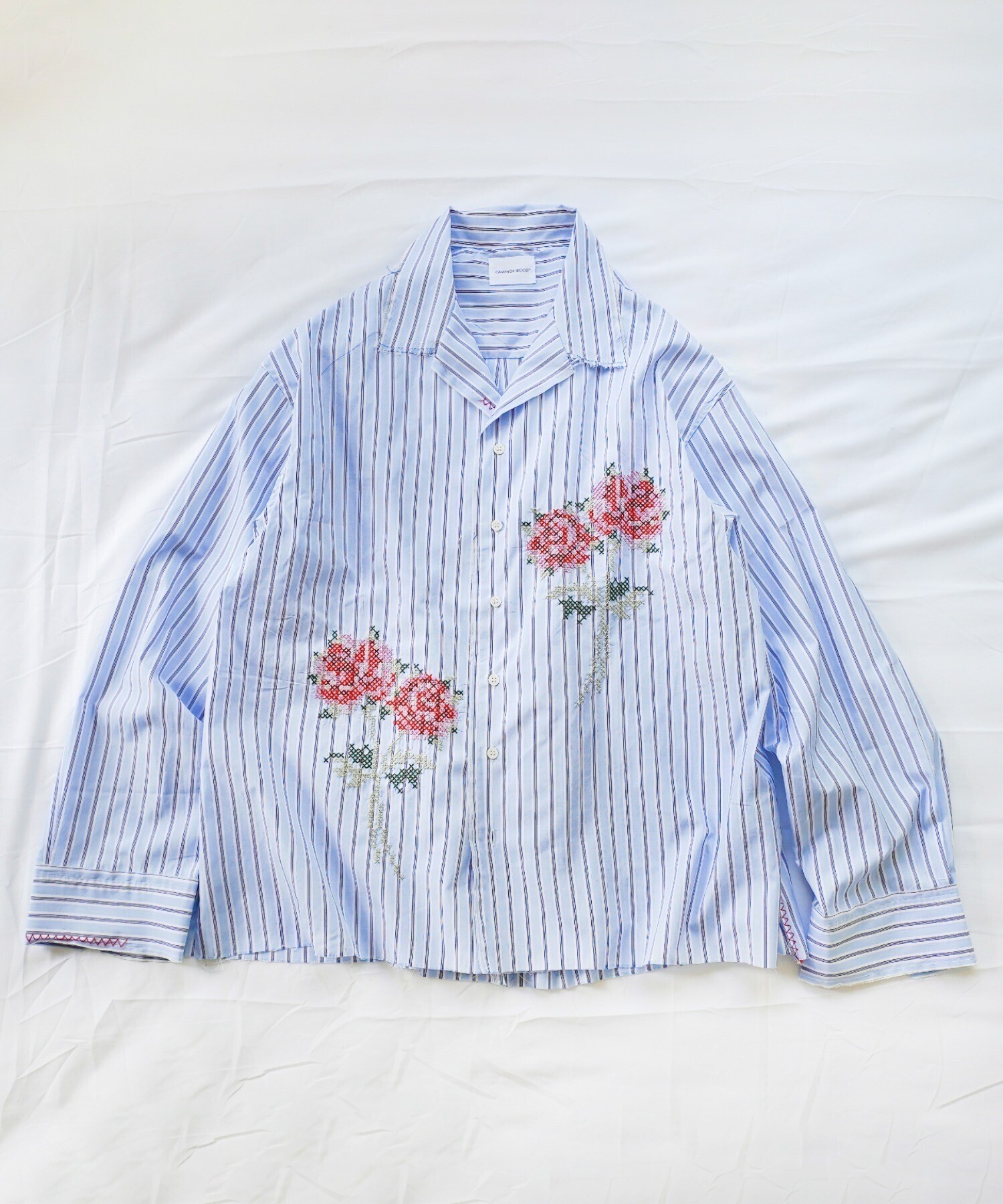 Camphor wood flower embroidery cut off stripe l/s shirt /