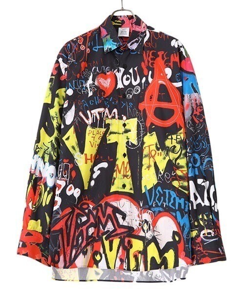 VETEMENTS GRAFFITI SHIRT