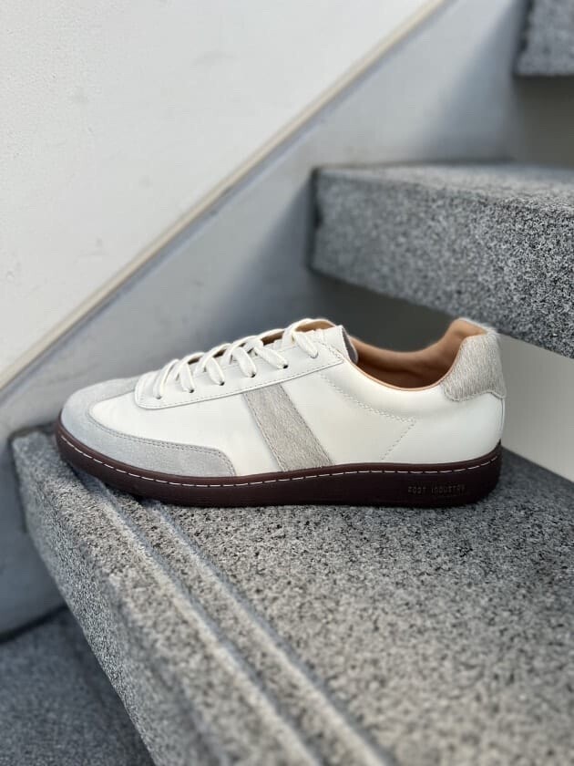 FOOT INDUSTRY ジャーマントレーナー
