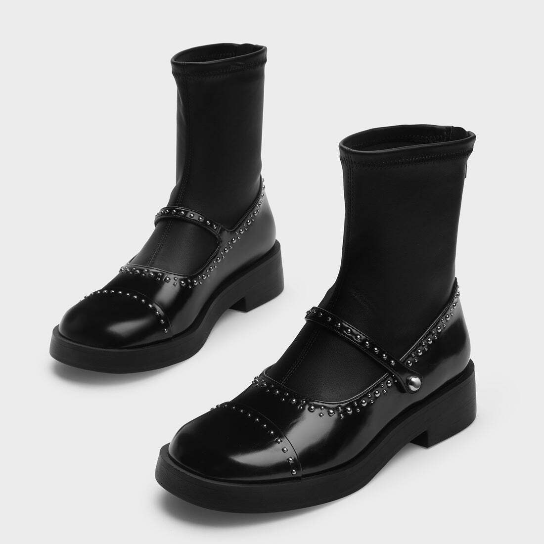 CHARLES & KEITH スタッズ アンクルブーツ