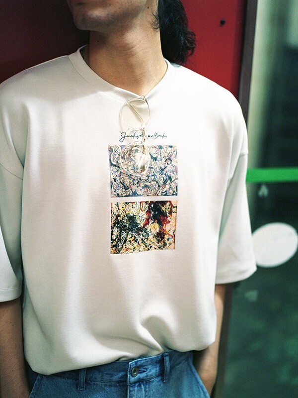 URBAN RESEARCH グラフィックアートｔシャツ