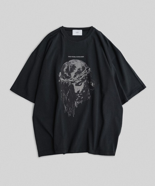 remer loose vintage make pigment over Tee