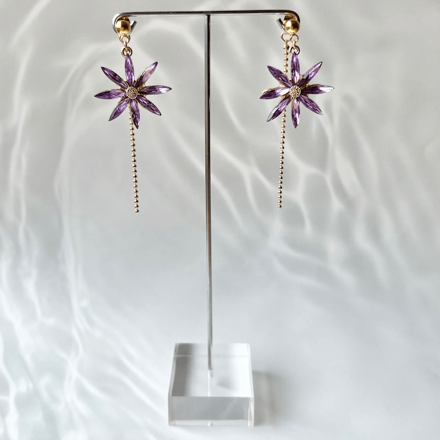 MU MU/ ジューフラワーピアス　<イヤリング変更可>