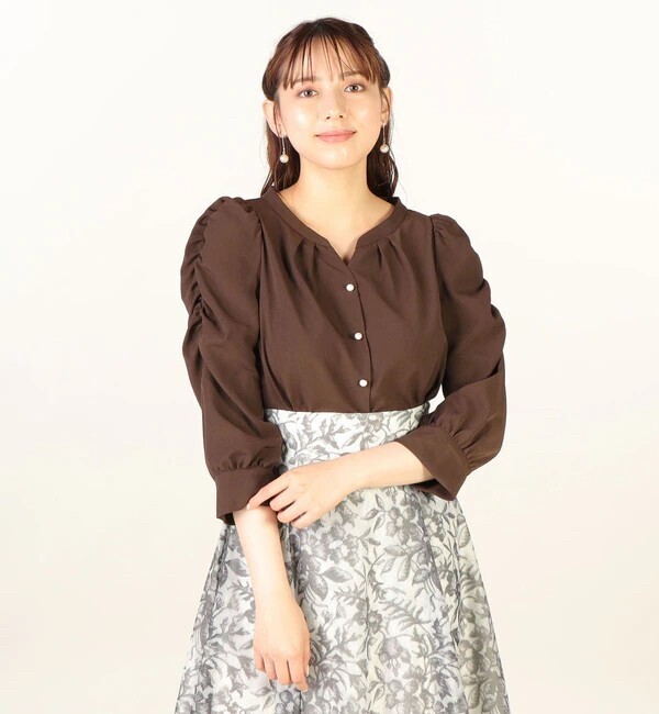 LAISSE PASSE フロントボタン七分袖パワショルブラウス