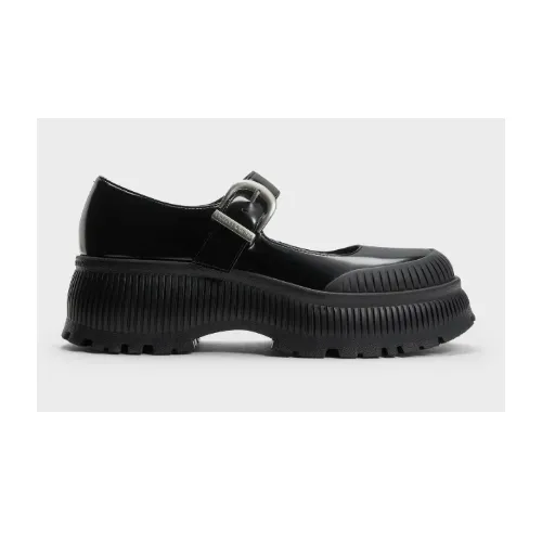 CHARLES & KEITH Darra ダラリジッドソールプラットフォームメリージェーン