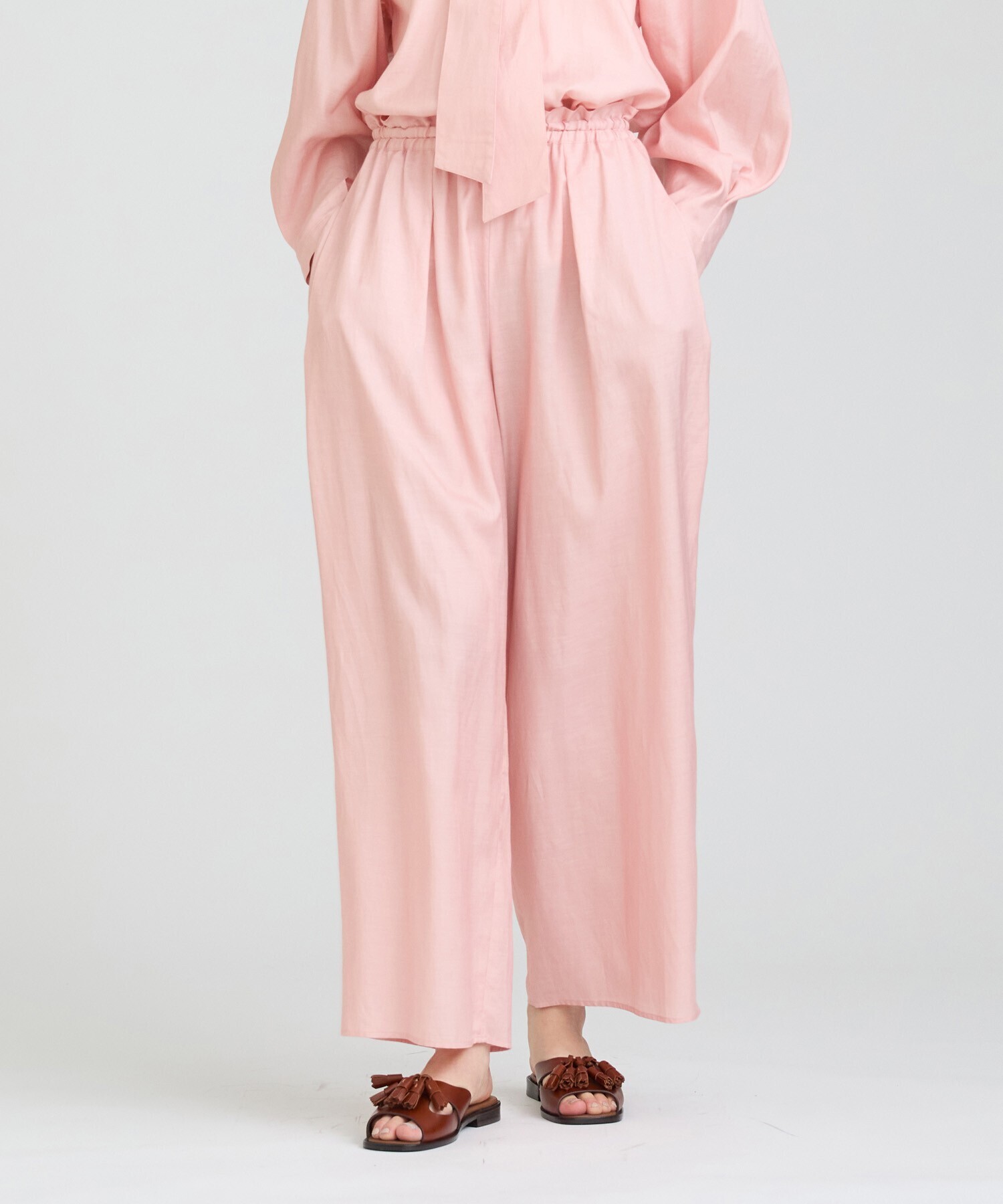 HOUSE OF LOTUS ダスティーツイルタックパンツ