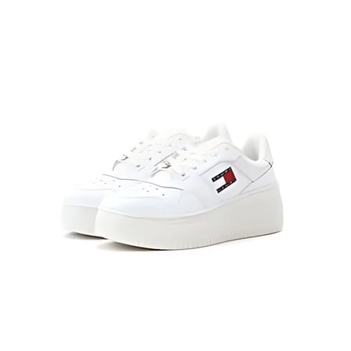 Tommy Jeans レトロバスケットプラットフォームスニーカー