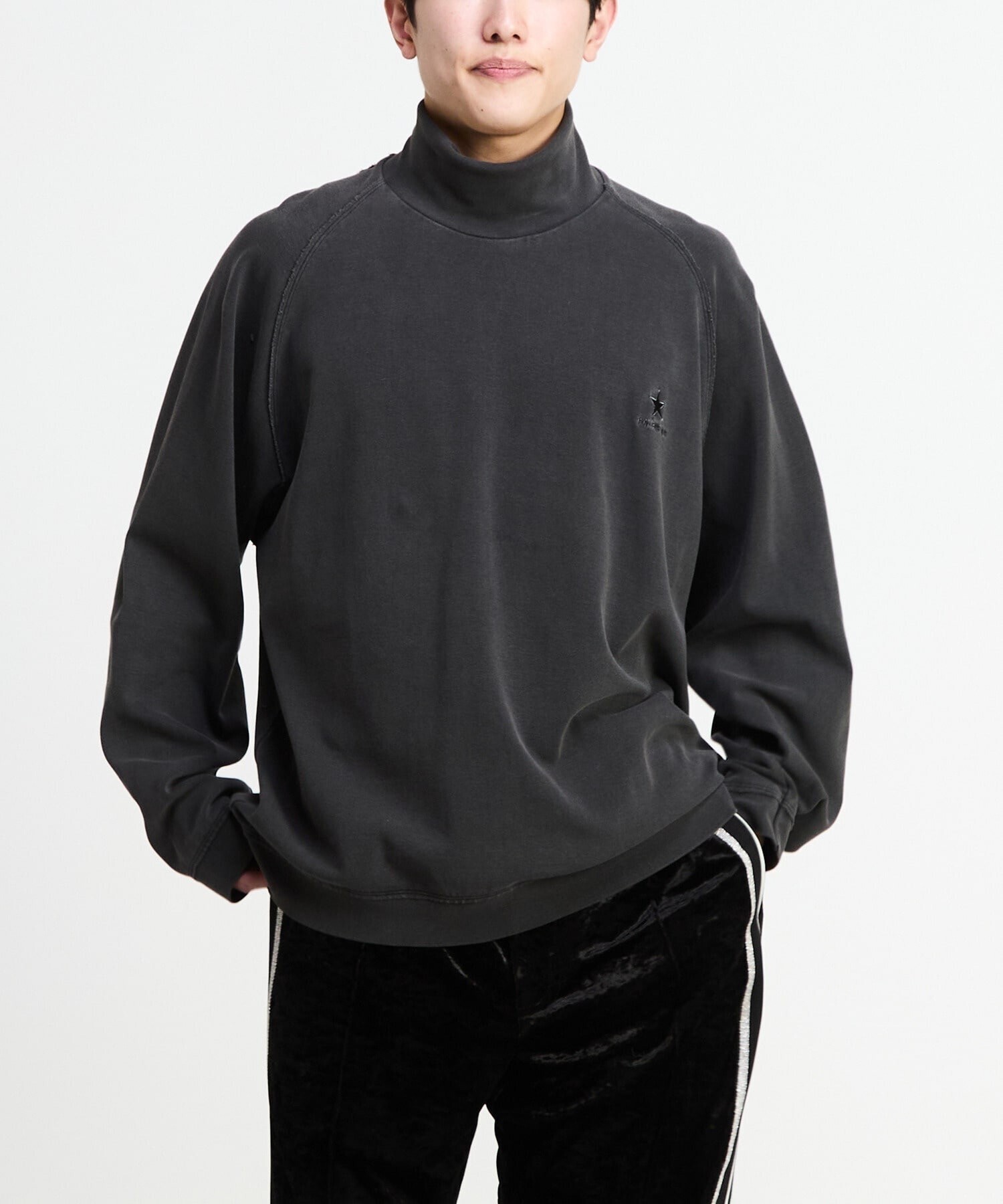 CONVERSE TOKYO PIGMENT RIPPLE TURTLE-NECK TEE