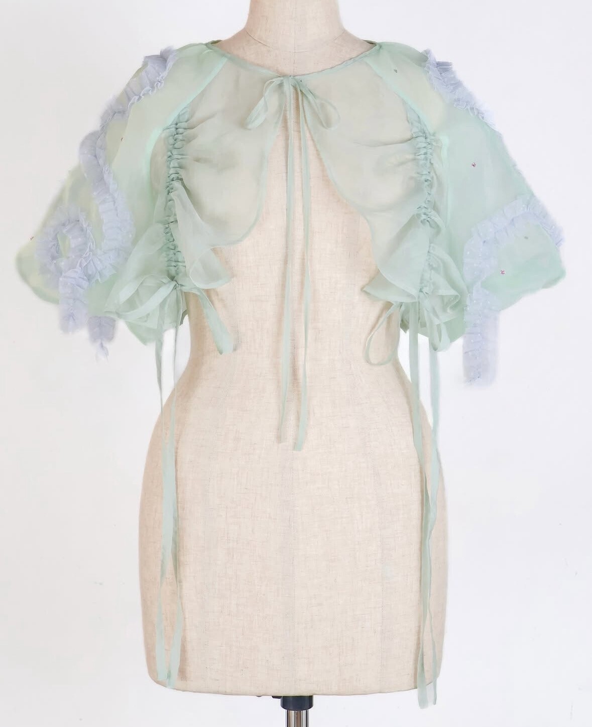rurumu: organdy puff sleeve short top