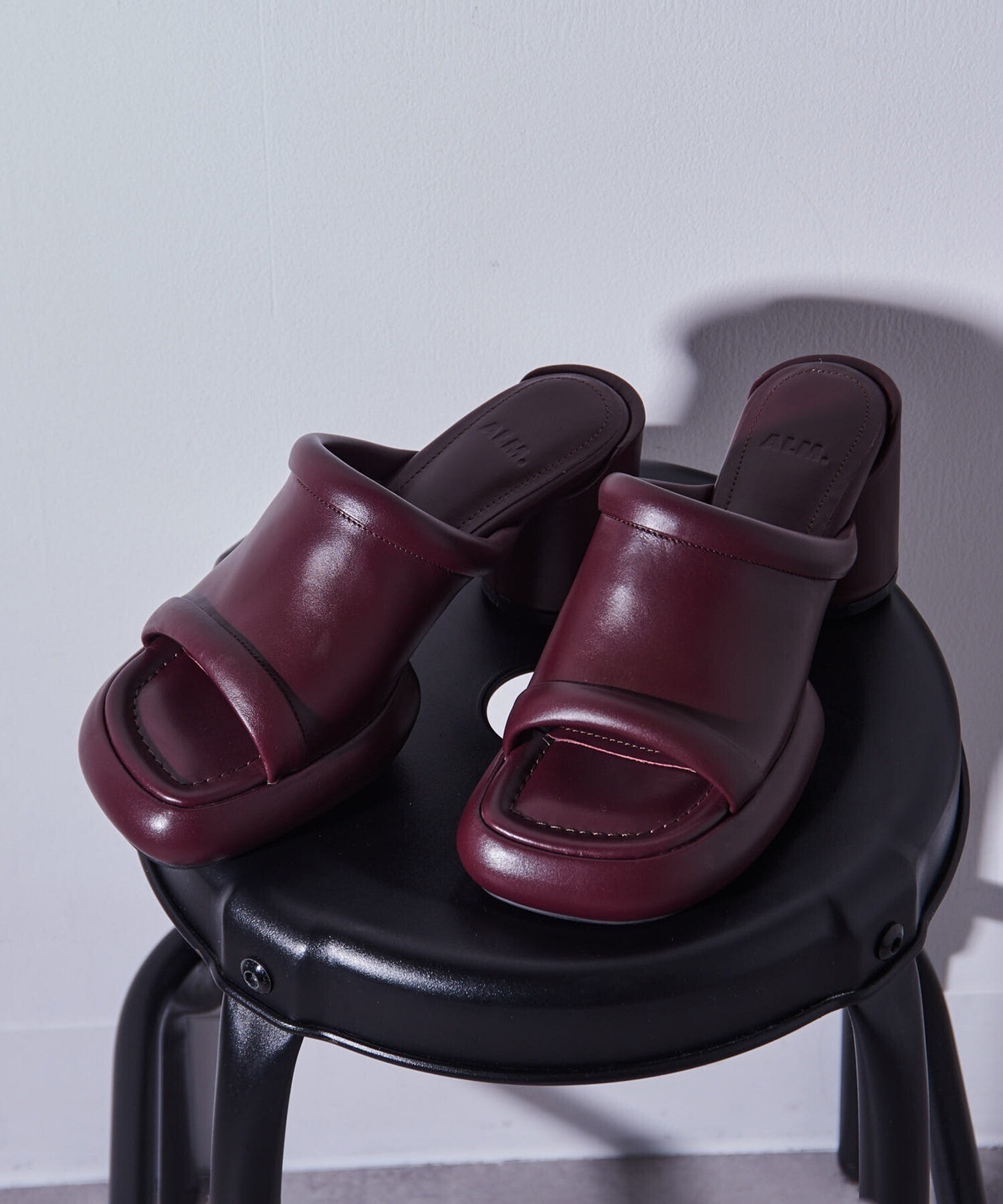 ALM. CIELO LEATHER SANDALS