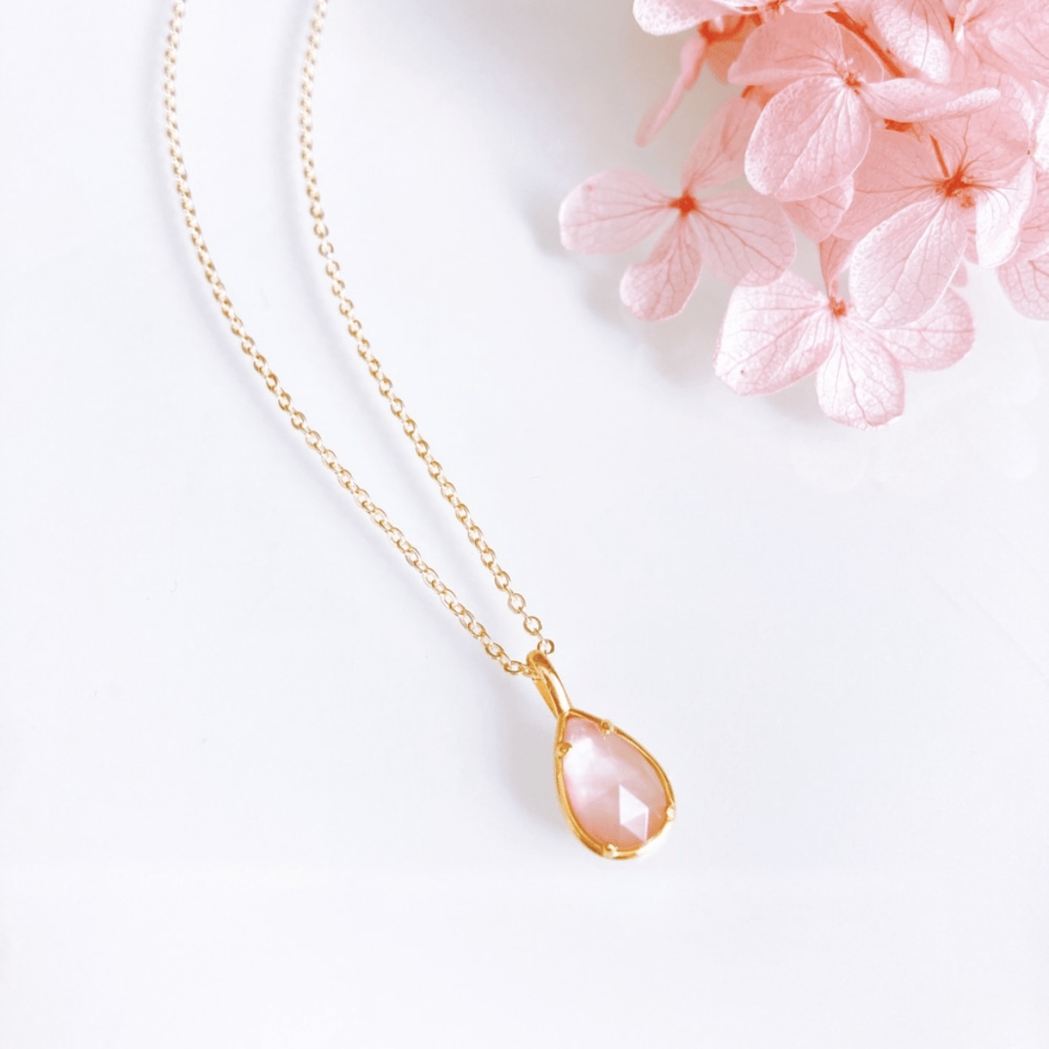 SAKURA jewelry SAKURA  jewelry/9/桜色ピンクシェル×クリスタルネックレス