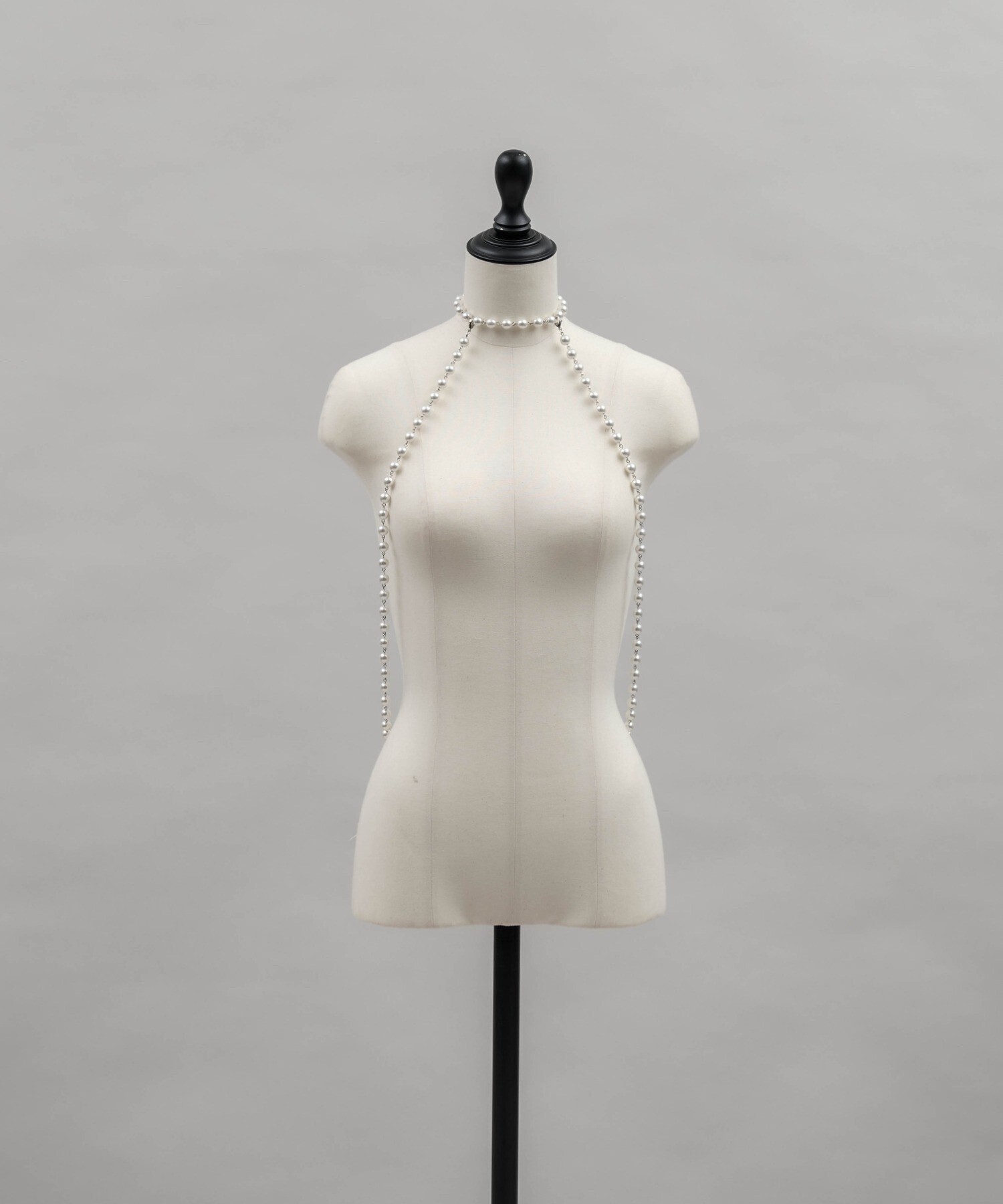 Carmelo Perle multi way choker harness