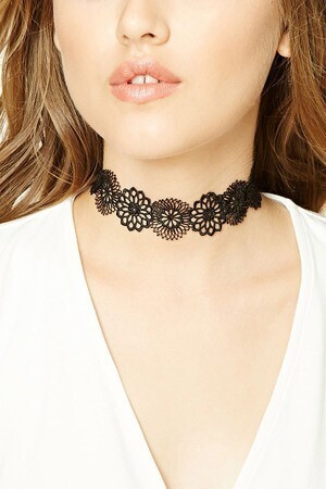 FOREVER21 フラワークロシェチョーカー