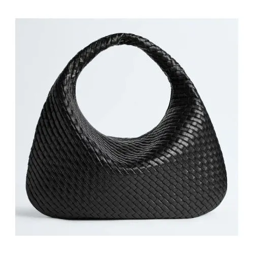 BOTTEGA VENETA マキシ ヴェネタ / イントレチャート ホーボーバッグ